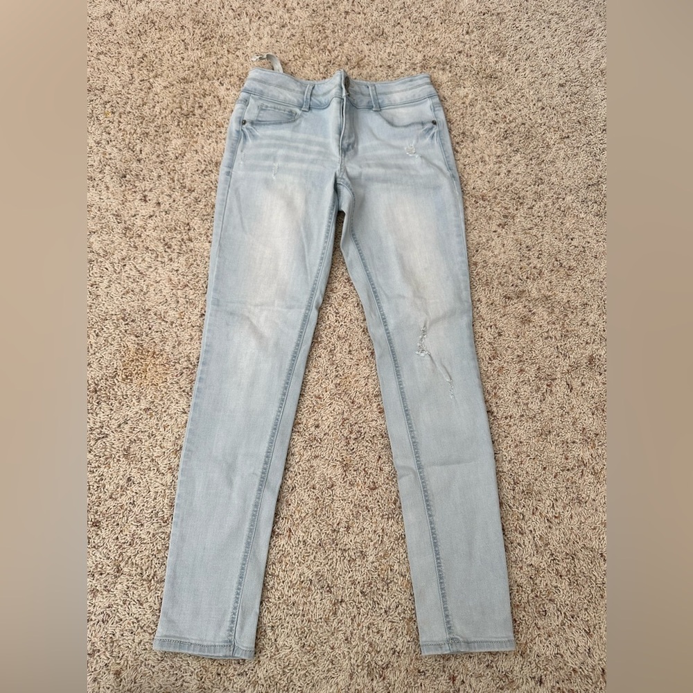 Girls light washed jeans